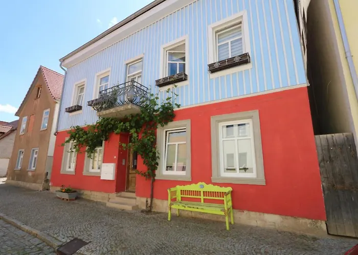 Stilvoll, Gemuetlich Und Ruhig - Bad Koesen - Salt Apartman Naumburg